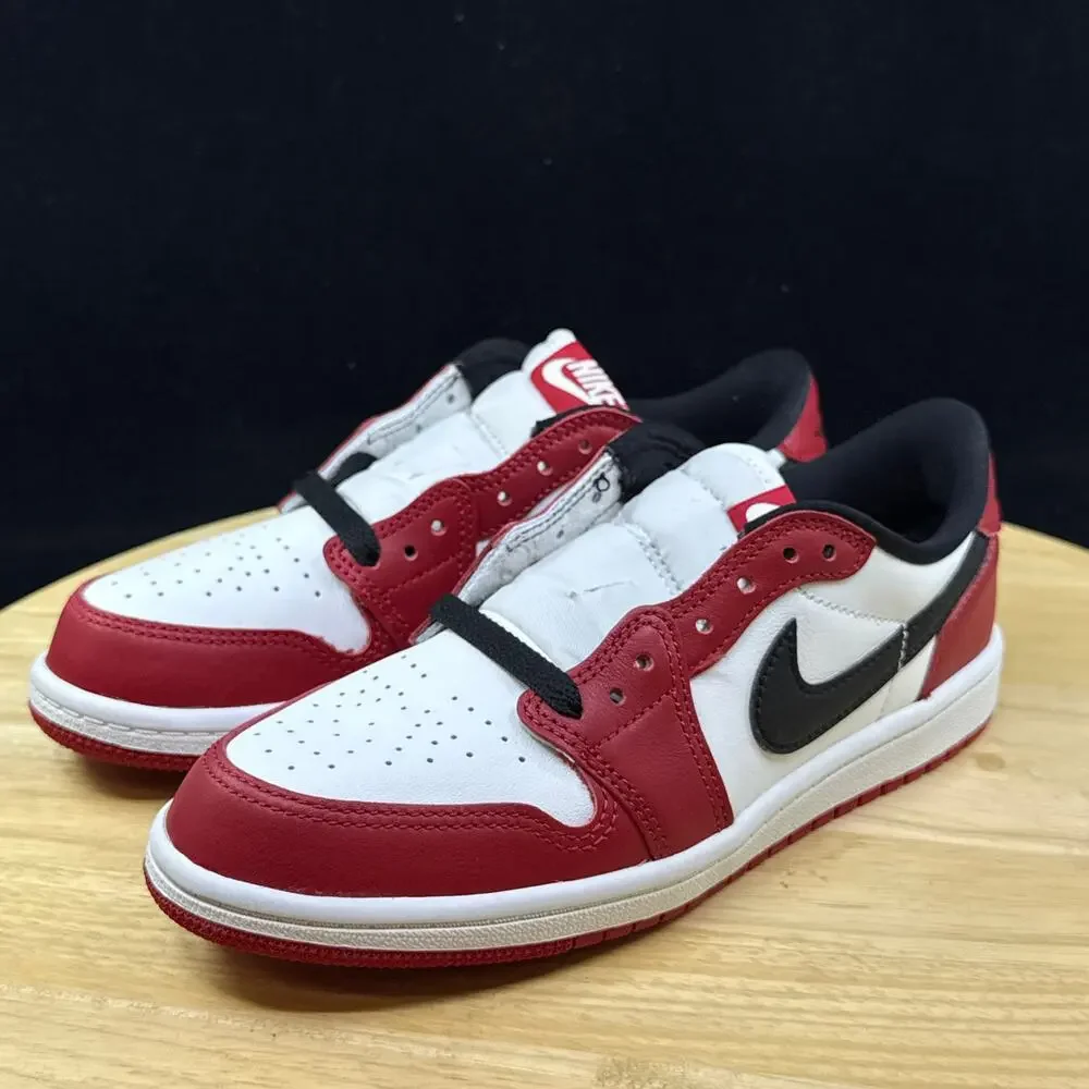 Nike Air Jordan Kids 1 Low Size 2.5y Chicago HQ6996-600 Red White Black New